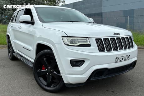 White 2015 Jeep Grand Cherokee SUV BLACKHAWK