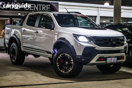 White 2018 HSV Colorado Crew Cab Pickup Sportscat (4X4)