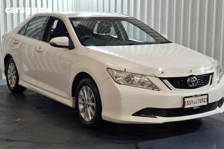 White 2016 Toyota Aurion Sedan At-X