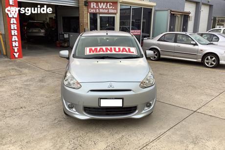 Silver 2014 Mitsubishi Mirage Hatchback Es