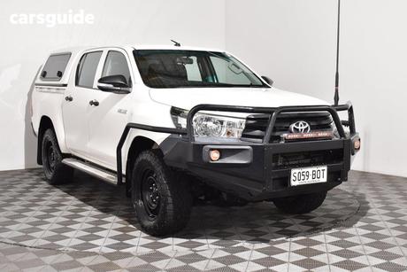 White 2017 Toyota Hilux Dual Cab Utility Workmate (4X4)
