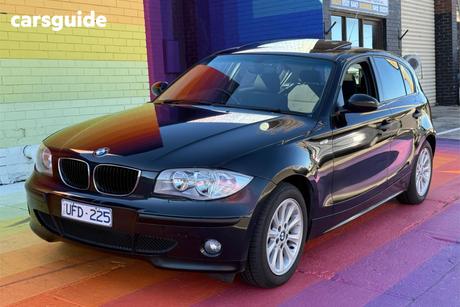 Black 2006 BMW 1 Hatch 118I R
