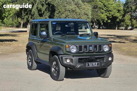 Green 2025 Suzuki Jimny Wagon Glx