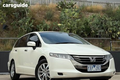 White 2012 Honda Odyssey Wagon