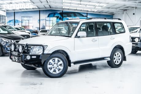 White 2019 Mitsubishi Pajero Wagon Glx (4X4) 7 Seat