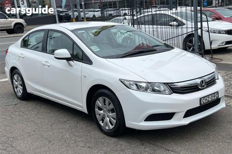 White 2012 Honda Civic Sedan Vti