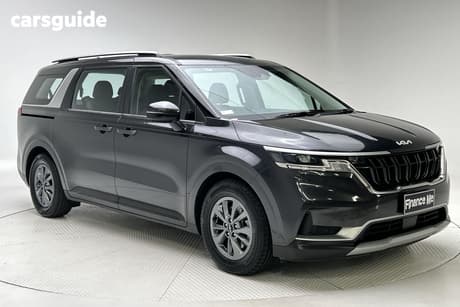 Black 2023 Kia Carnival Wagon S