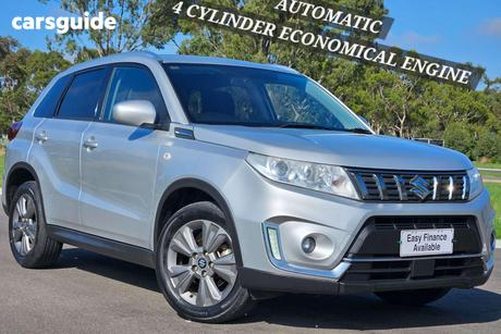 Silver 2021 Suzuki Vitara Wagon