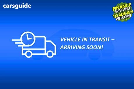 White 2018 Renault Master Dual Cab Chassis Lwb