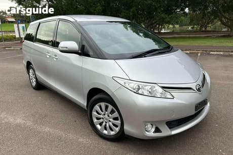 Silver 2016 Toyota Tarago Wagon Gli