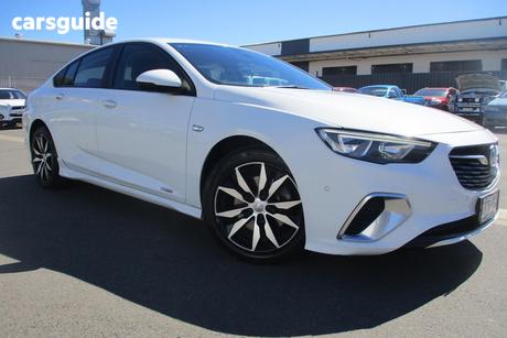 White 2018 Holden Commodore Liftback Rs-V