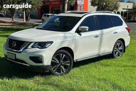 White 2017 Nissan Pathfinder Wagon Ti (4X2)