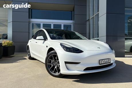 White 2022 Tesla Model 3 Sedan Rear-Wheel Drive