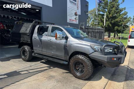 Grey 2016 Toyota Hilux Dual Cab Utility Sr5 (4X4)