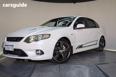 White 2009 FPV GS Sedan 302 R