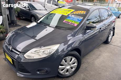 Grey 2012 Ford Focus Sedan Ambiente