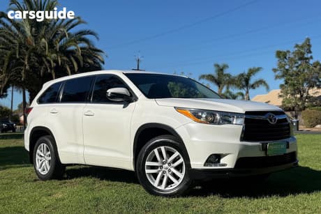 White 2015 Toyota Kluger Wagon Gx (4X2)
