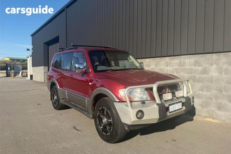 Beige 2004 Mitsubishi Pajero Wagon Exceed Lwb (4X4)