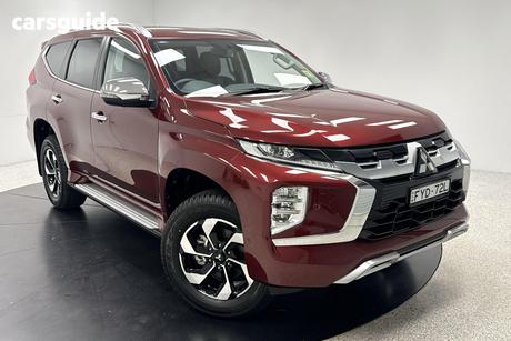 Red 2024 Mitsubishi Pajero Sport Wagon Exceed (4Wd) 7 Seat