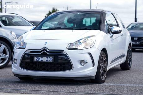 White 2013 Citroen DS3 Hatchback Dsport