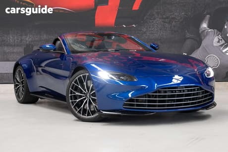 Blue 2022 Aston Martin Vantage Coupe