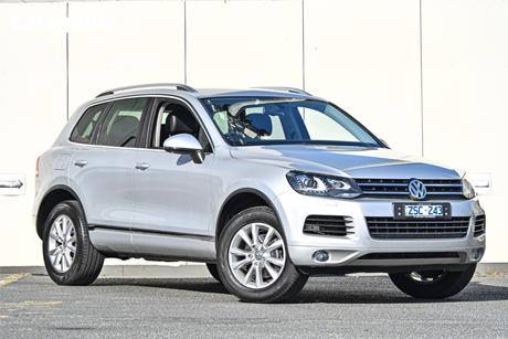 Silver 2013 Volkswagen Touareg Wagon 150 Tdi