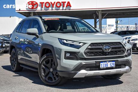 Green 2025 Toyota RAV4 Wagon Edge (Awd) Hybrid