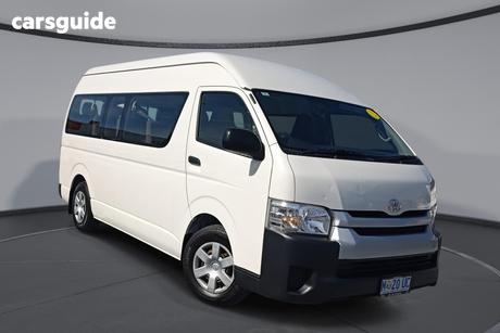 White 2018 Toyota HiAce Bus Commuter (12 Seats)
