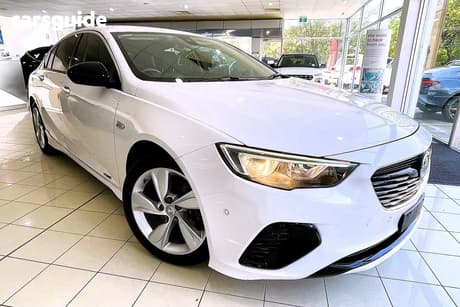 White 2017 Holden Commodore Liftback Rs-V