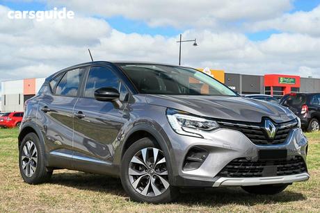 Grey 2021 Renault Captur Wagon Zen