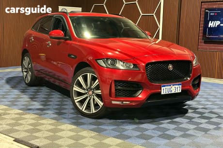Red 2016 Jaguar F-Pace Wagon 30D R-Sport