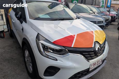 White 2021 Renault Captur Wagon Zen