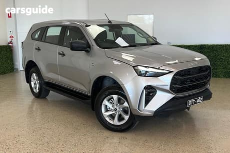 Silver 2025 Isuzu MU-X Wagon Ls-M (4X2)