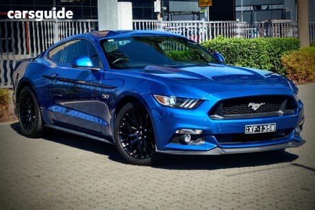 Blue 2017 Ford Mustang Coupe Fastback Gt 5.0 V8