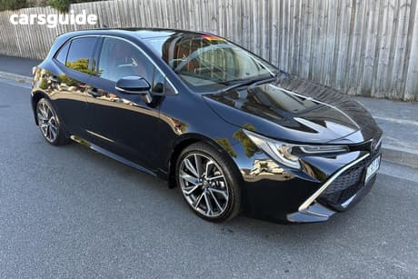 Black 2022 Toyota Corolla Hatchback Zr