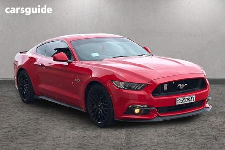 Red 2017 Ford Mustang Coupe Fastback Gt 5.0 V8