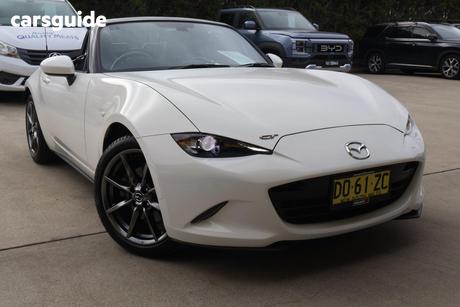 White 2016 Mazda MX-5 Roadster Gt