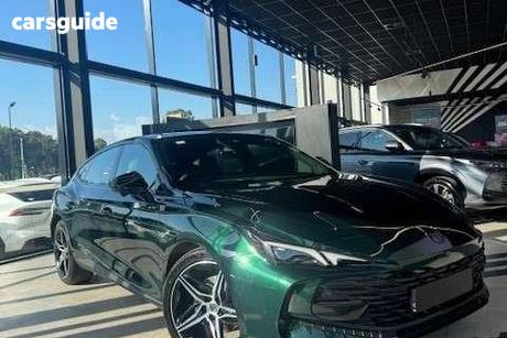 Red 2025 MG Mg7 Sedan ESSENCE F