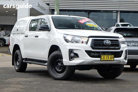 White 2020 Toyota Hilux Double Cab Pick Up Sr5 Hi-Rider