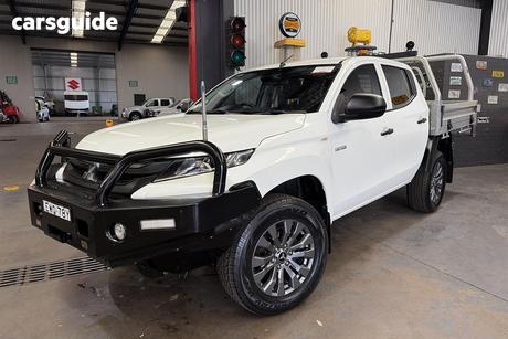 White 2022 Mitsubishi Triton Double Cab Chassis Glx (4X4)