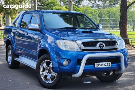 Blue 2010 Toyota Hilux Dual Cab Pick-up Sr5 (4X4)