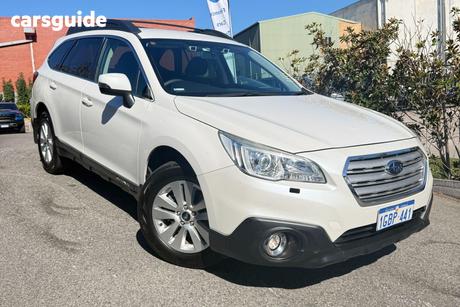 White 2016 Subaru Outback Wagon 2.0D