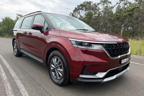 Red 2022 Kia Carnival Wagon S