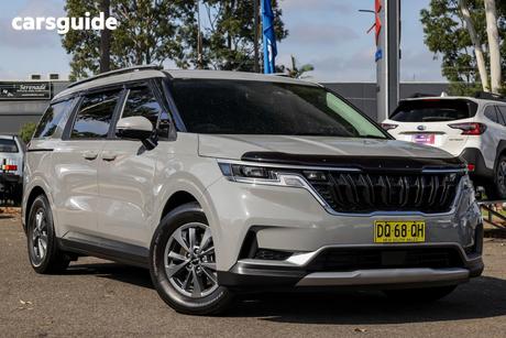 Beige 2023 Kia Carnival Wagon S