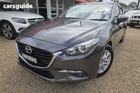 Grey 2018 Mazda 3 Sedan Maxx Sport