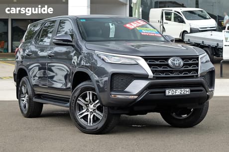 Grey 2023 Toyota Fortuner Wagon Gx