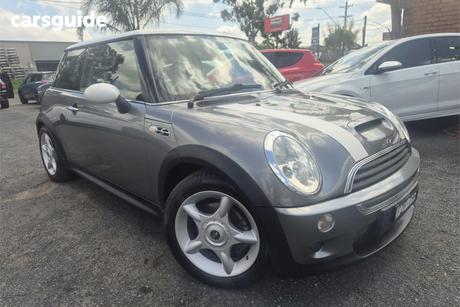 Silver 2002 Mini Cooper Hatchback S