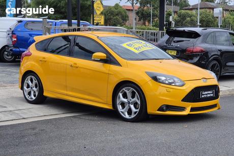 Orange 2013 Ford Focus Hatchback St