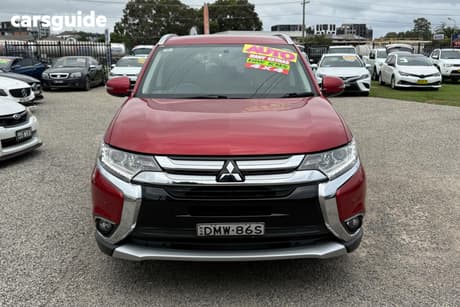 Red 2017 Mitsubishi Outlander Wagon Ls Safety Pack (4X4) 5 Seats