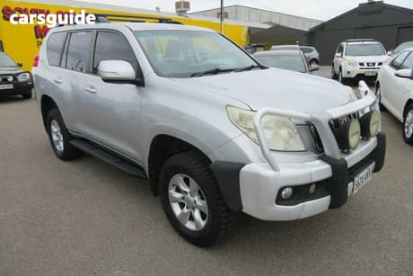 Silver 2011 Toyota Landcruiser Prado Wagon Gxl (4X4)